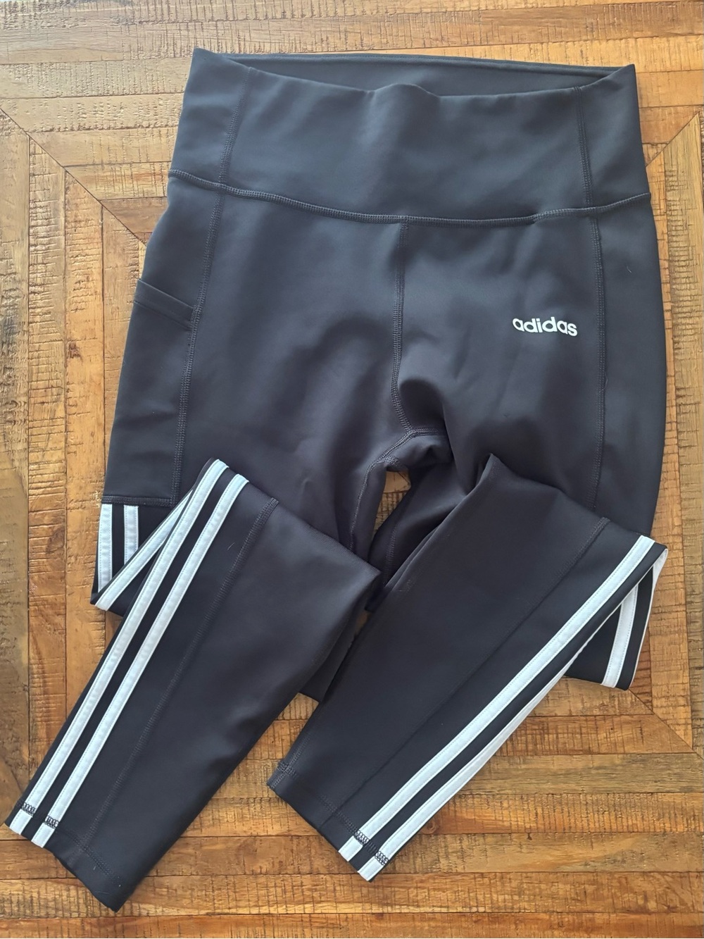 Women’s M adidas Climalite High-Waist Leggings with three Stripes